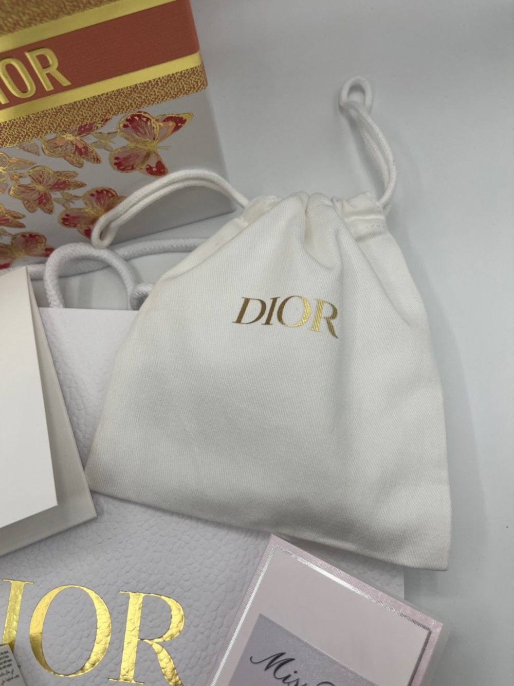 Dior Toiletries and Cosmetic Pouch Box Pouch Samples and Shopping Bag - Picture 5 of 11
